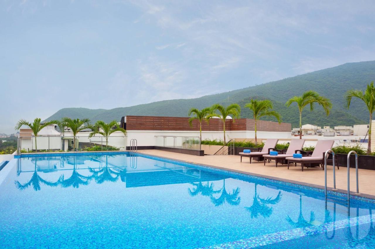 Hotel Fairfield By Marriott Višákhapatnam Exteriér fotografie